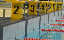 „Achtung! Die Wasserpiraten kommen!“  Schwimmkurs für Kinder in der DLRG Ortsgruppe Niederbeisheim 
